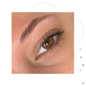 Brow lift et teinture sourcils